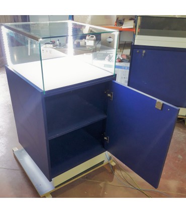 Mueble Expositor con Vitrina y Led