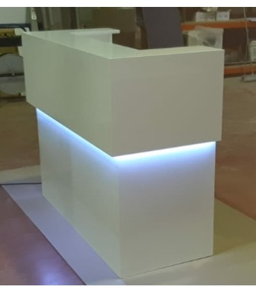 Modelo Virgo Lacado Brillo