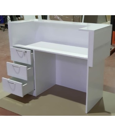 Modelo Virgo Lacado Brillo