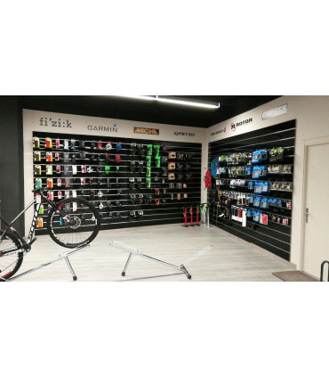 Panel de lamas color negro medidas 1.20x1.20 con perfiles de aluminio incluidos